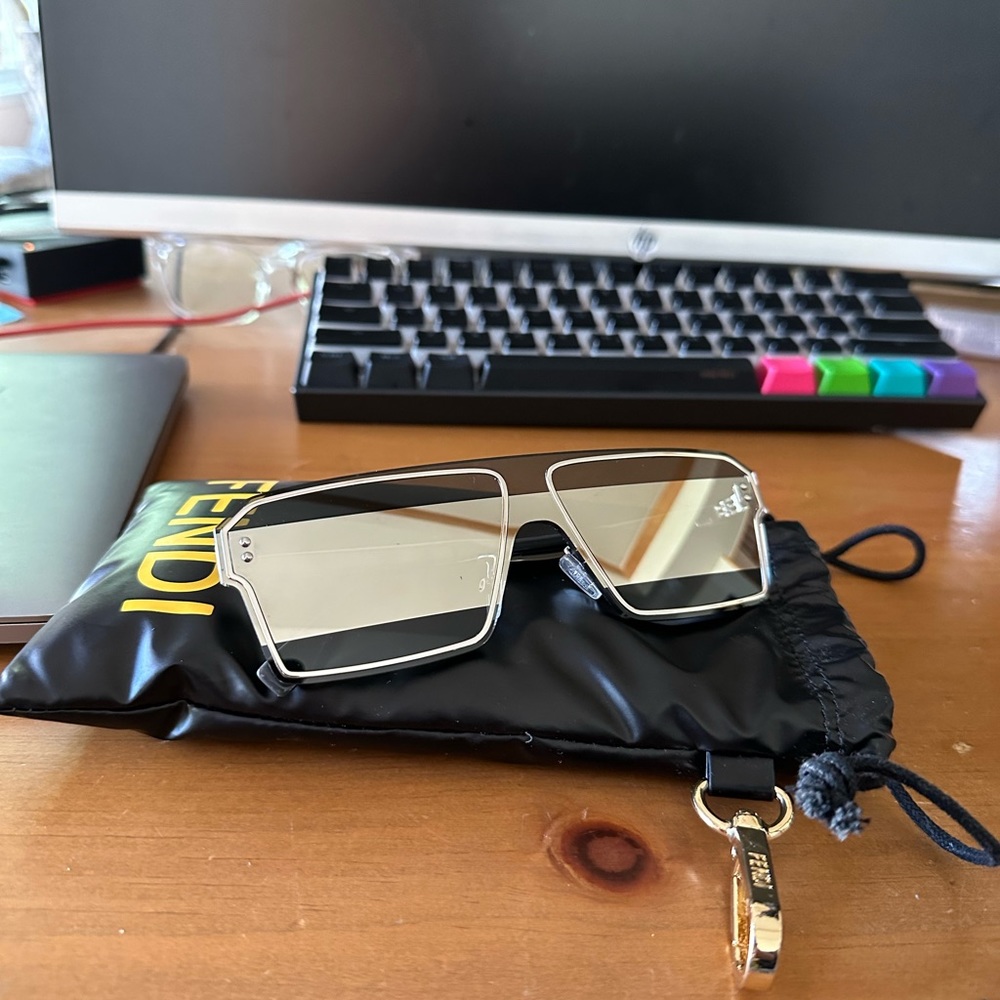 Fendi Men's Sunglasses New